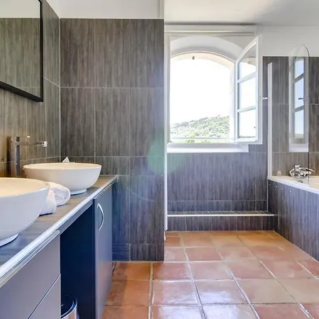 La Bastide Anne Guest house *